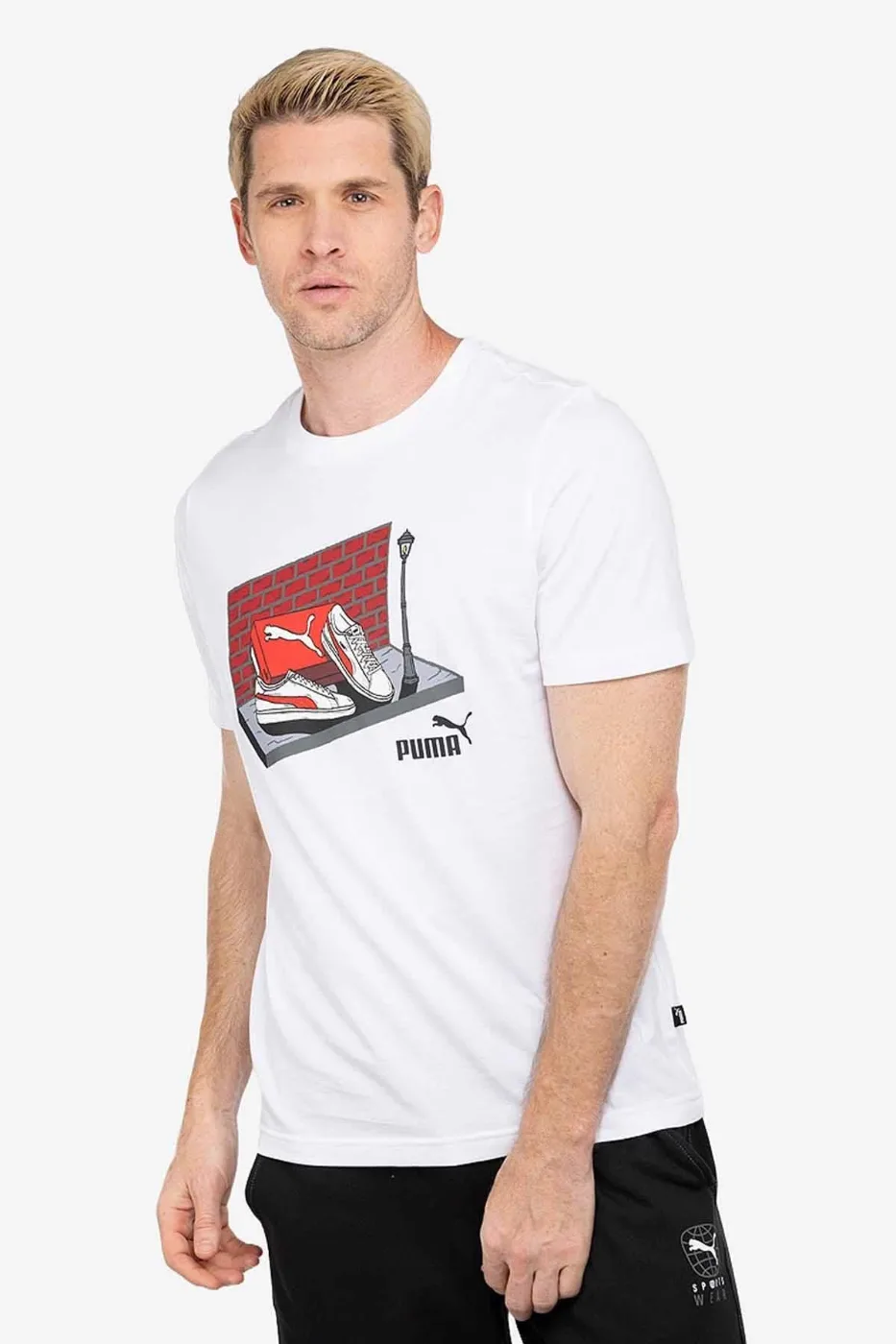 Graphics Sneaker Box Tee