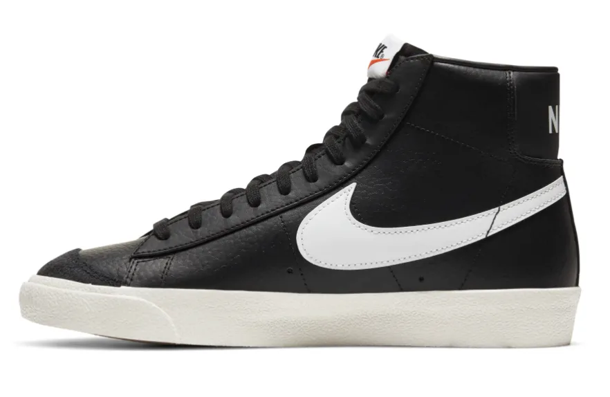 Nike Blazer Mid '77 Vintage Black Sail