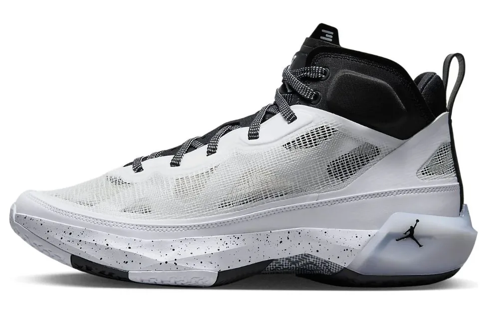Air Jordan 37 'Oreo'