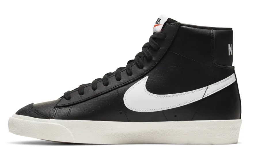 Nike Blazer Mid '77 Vintage Black Sail