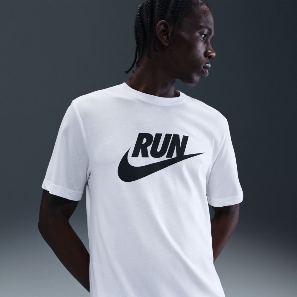 Nike Dri-FIT Run Swoosh T-Shirt